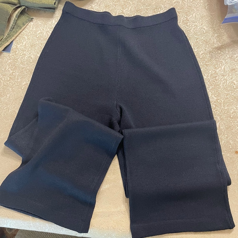 St. John Knit Pants
